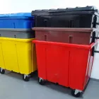 Imagem 11 da empresa UNIPLASTI EMBALAGENS PLÁSTICAS LTDA Plásticos - Peças Injetadas em Santo André SP