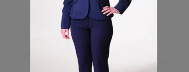 Imagem 21 da empresa R-CLOSS UNIFORMES Uniformes Profissionais em Curitiba PR