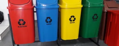 Imagem 6 da empresa UNIPLASTI EMBALAGENS PLÁSTICAS LTDA Plásticos - Peças Injetadas em Santo André SP